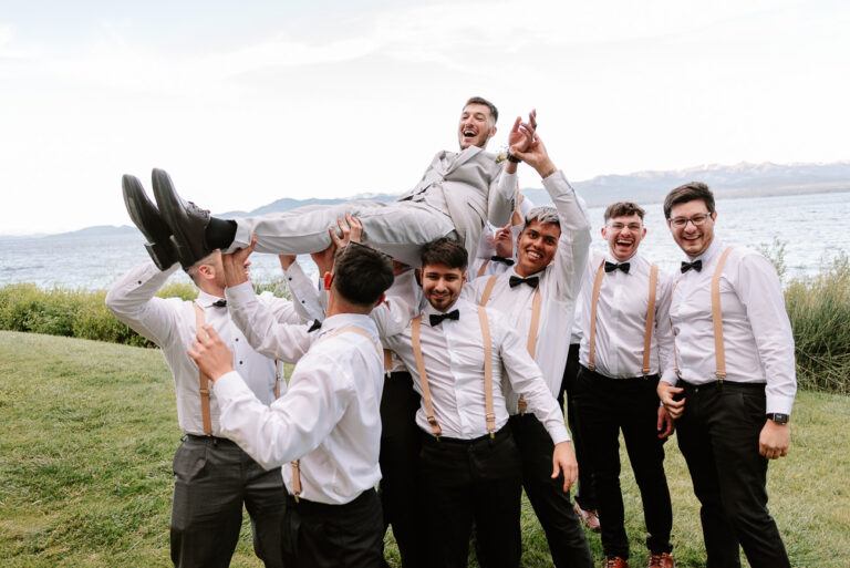 Boda en Bariloche, felicidad con amigos