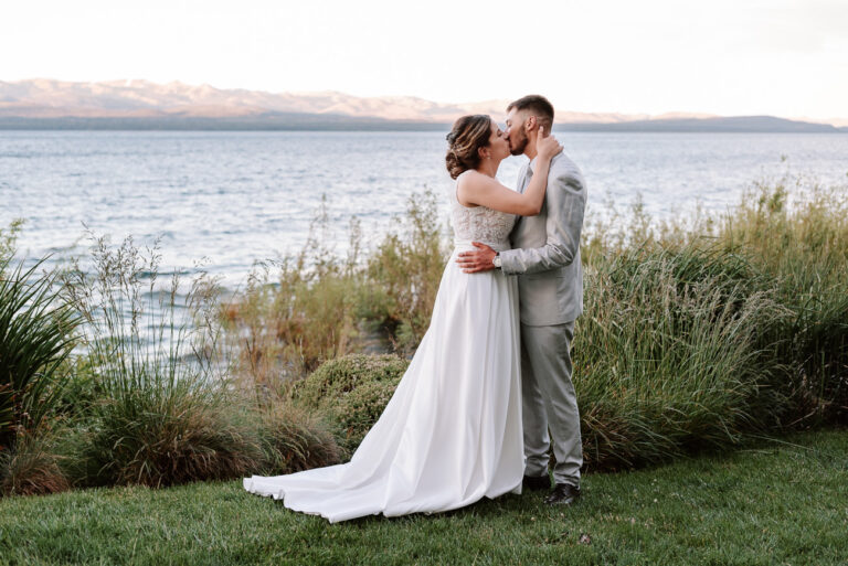 Boda en Bariloche en verano, frente al lago