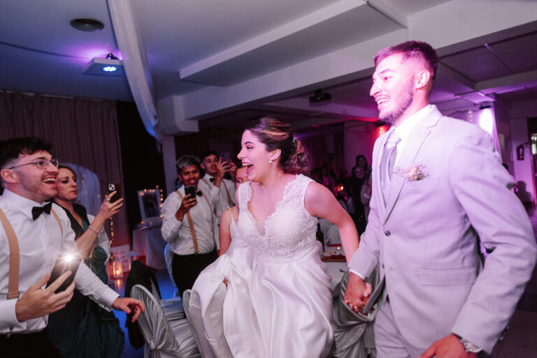 Boda en Bariloche, fiesta