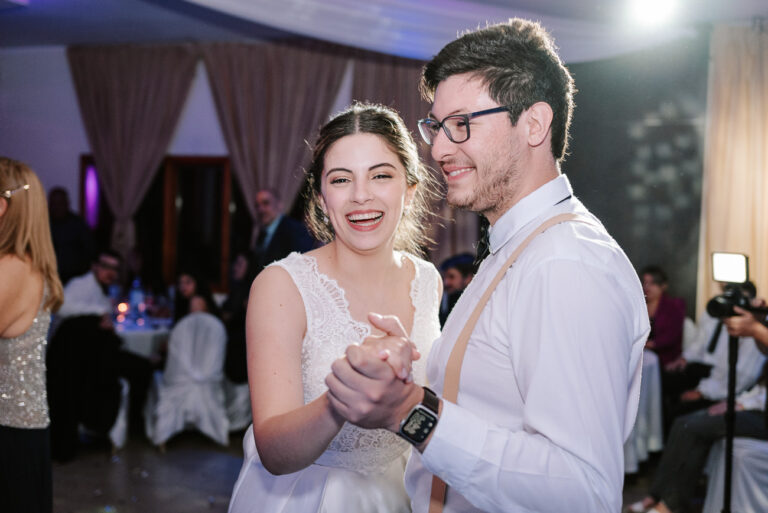 Boda en Bariloche, fiesta