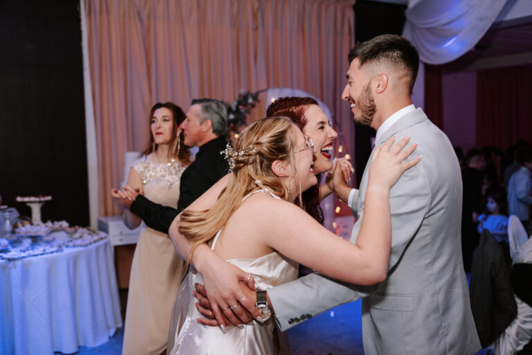 Boda en Bariloche, fiesta