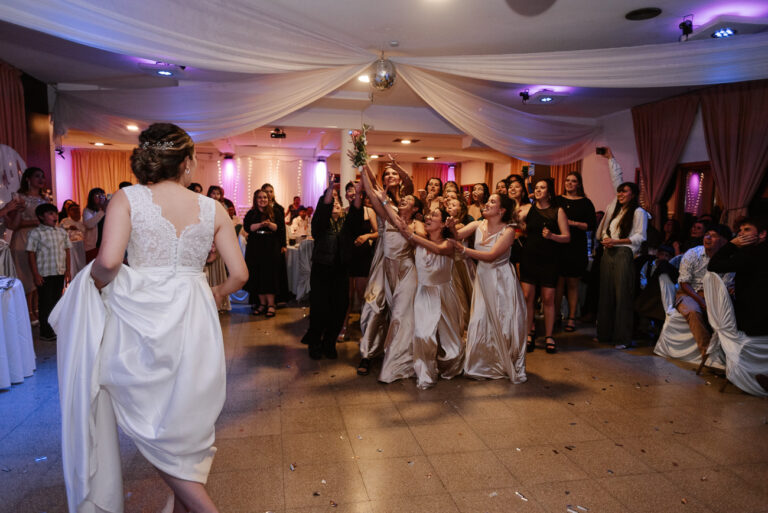Boda en Bariloche, fiesta