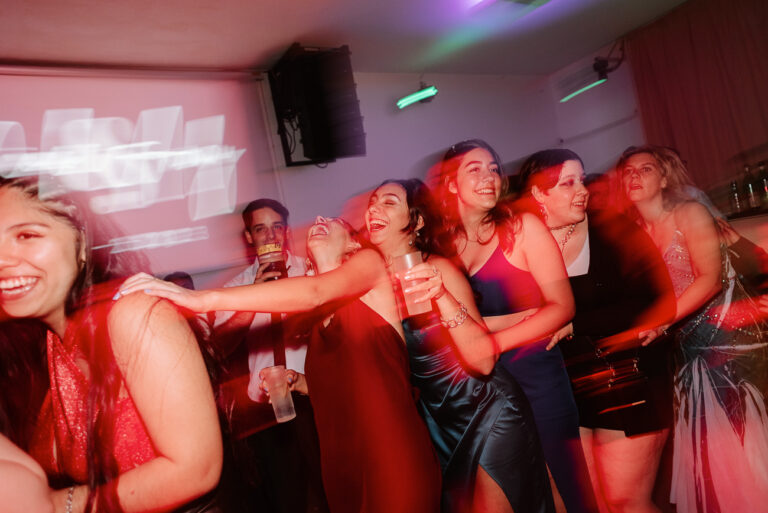 Boda en Bariloche, baile